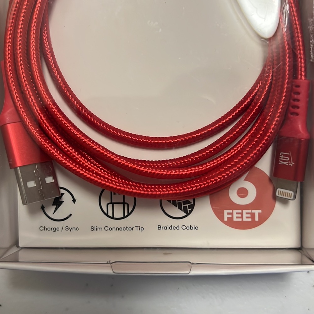 Lightning Cable ( New ) - Picture 7 of 8